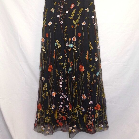 ICE Sleeveless Embroidered Floral Dress - Picture 3 of 3